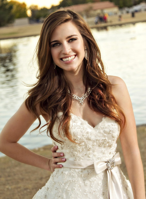 The Ultimate Bridal Accessories Checklist: Essential Finishing Touches for Your Wedding Day