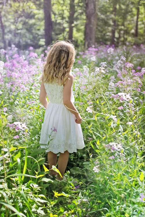 Where to Shop the Cutest Flower Girl Dresses for Your Wedding