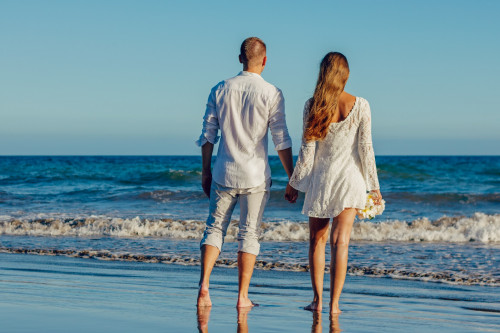 Summer Weddings Done Right: 7 Things Every Couple Should Know Before the Big Day