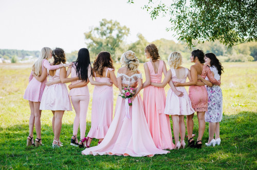 Summer Wedding Color Trends 2025: The Hottest Palettes for Your Big Day