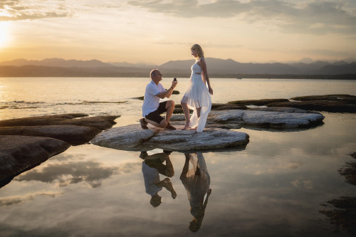 Capturing the Moment: Why Hiring a Proposal Photographer Is Worth It